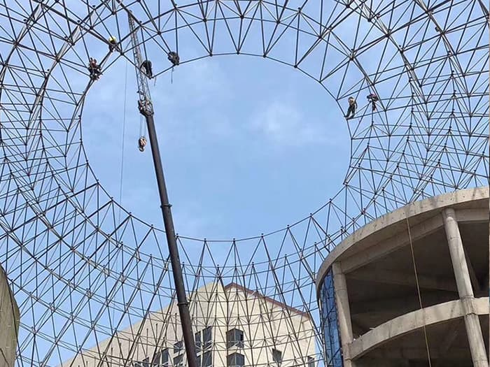 江苏兴化网架钢结构工程有限公司